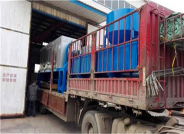 <b>回轉連續式碳化設備發貨</b>