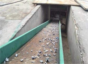 德銳陜西用戶廢鋼破碎機試機現場