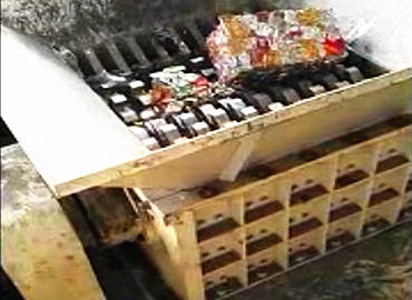 撕碎機_壓塊撕碎、金屬撕碎機試機